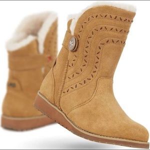 EMU Australia Belah Lo Boots - worn only twice